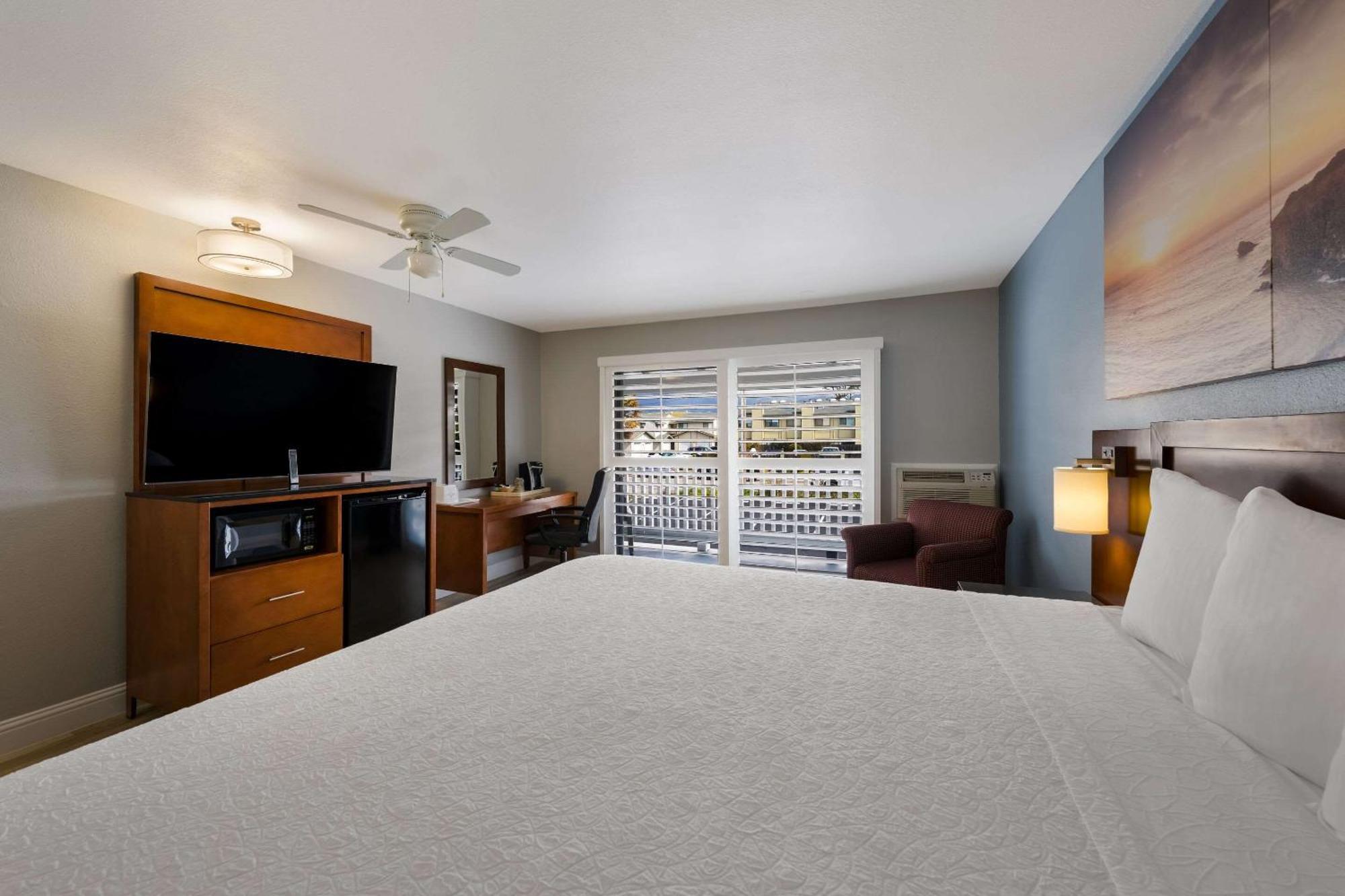 Inn Comfort Near Hearst Castle - Cambria