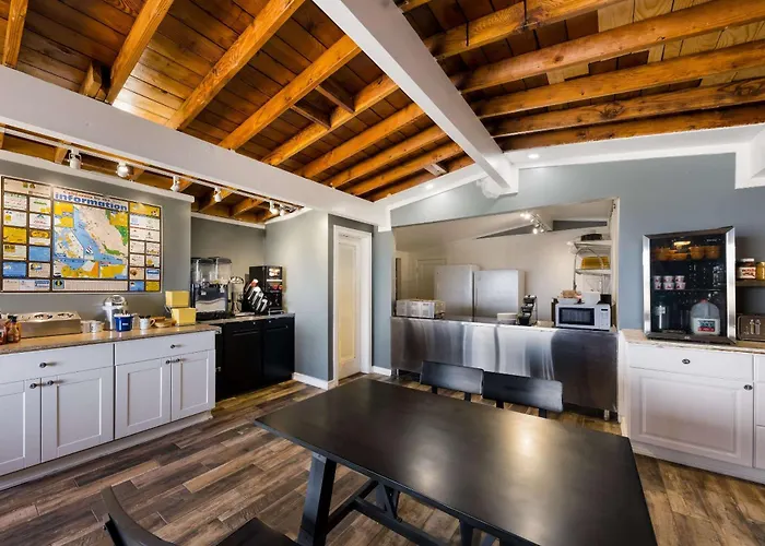 Comfort Inn Near Hearst Castle - Cambria
